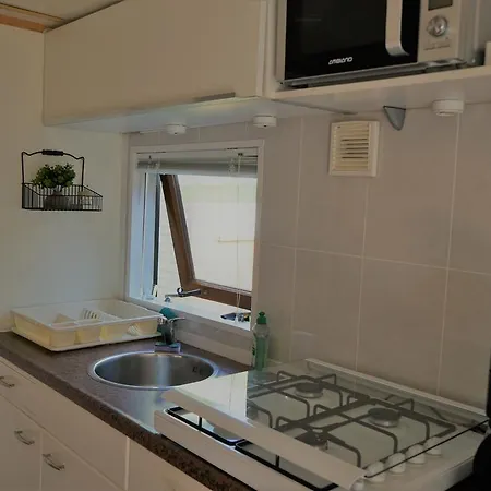 Mountainview - Im Zillertal Direkt Am 5 Sterne Aufenfeld Mit Hallenbad Und Sauna Camping Aschau Im Zillertal