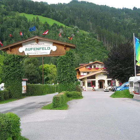Kamp alanı Mountainview - Im Zillertal Direkt Am 5 Sterne Aufenfeld Mit Hallenbad Und Sauna