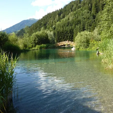 Mountainview - Im Zillertal Direkt Am 5 Sterne Aufenfeld Mit Hallenbad Und Sauna Camping