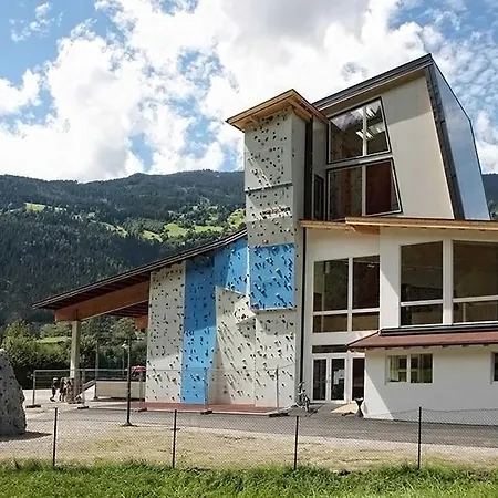Mountainview - Im Zillertal Direkt Am 5 Sterne Aufenfeld Mit Hallenbad Und Sauna *