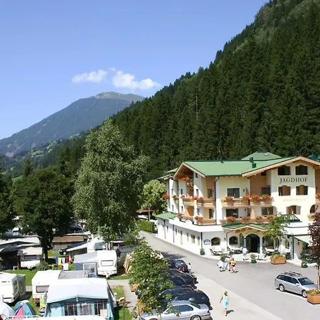 Mountainview - Im Zillertal Direkt Am 5 Sterne Aufenfeld Mit Hallenbad Und Sauna 캠프장