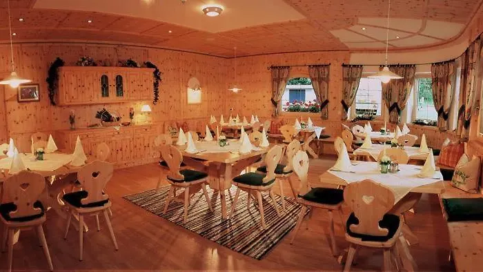 Kemp Mountainview - Im Zillertal Direkt Am 5 Sterne Aufenfeld Mit Hallenbad Und Sauna *