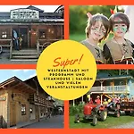 Кемпинг Mountainview - Im Zillertal Direkt Am 5 Sterne Aufenfeld Mit Hallenbad Und Sauna *