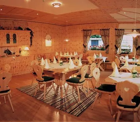مكان تخييم Mountainview - Im Zillertal Direkt Am 5 Sterne Aufenfeld Mit Hallenbad Und Sauna *