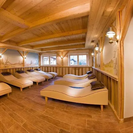 Mountainview - Im Zillertal Direkt Am 5 Sterne Aufenfeld Mit Hallenbad Und Sauna 캠프장 *