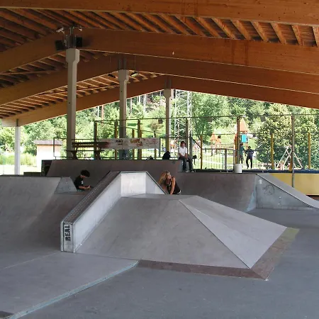 캠프장 Mountainview - Im Zillertal Direkt Am 5 Sterne Aufenfeld Mit Hallenbad Und Sauna Aschau Im Zillertal