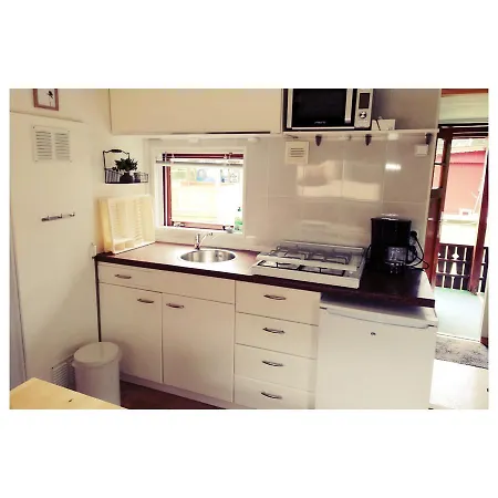 Mountainview - Im Zillertal Direkt Am 5 Sterne Aufenfeld Mit Hallenbad Und Sauna 캠프장